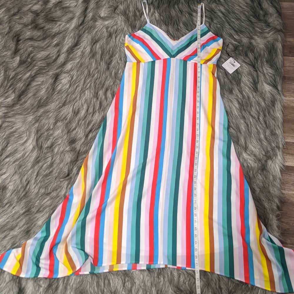๐SOLD๐๐NWT Laundry by Shelli Segal colorful striped maxi - Picture 8 of 8